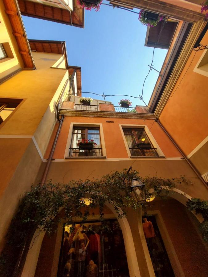Hotel La Contrada Вербания Екстериор снимка