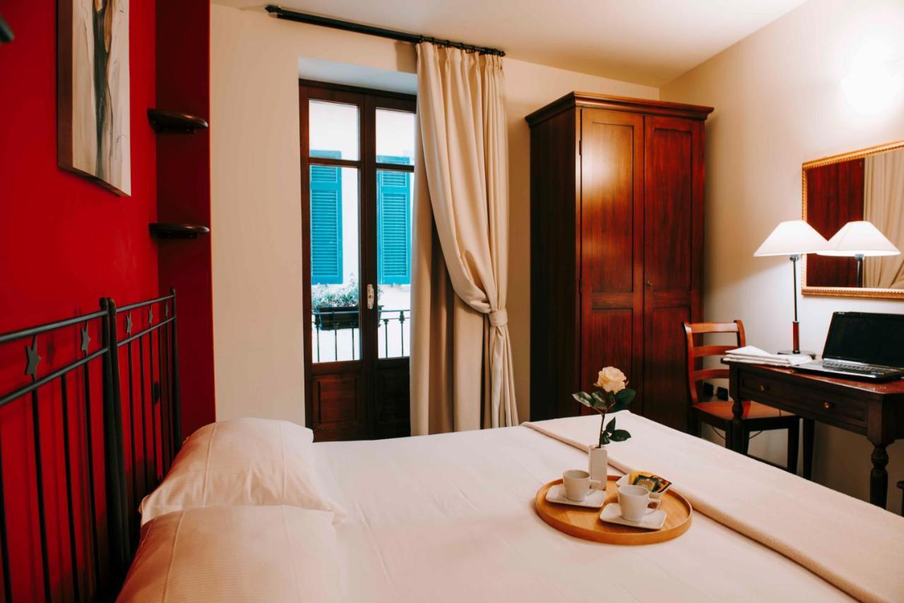 Hotel La Contrada Вербания Екстериор снимка