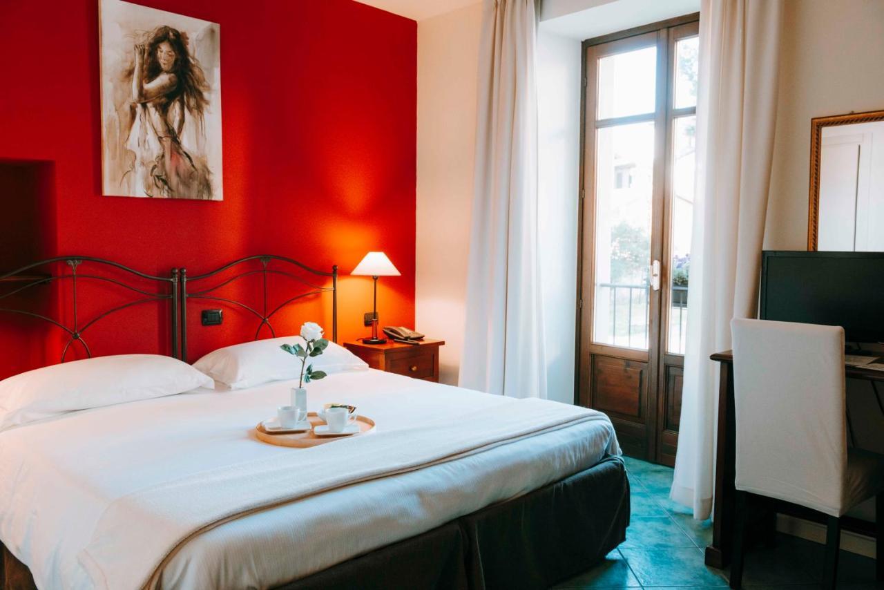 Hotel La Contrada Вербания Екстериор снимка