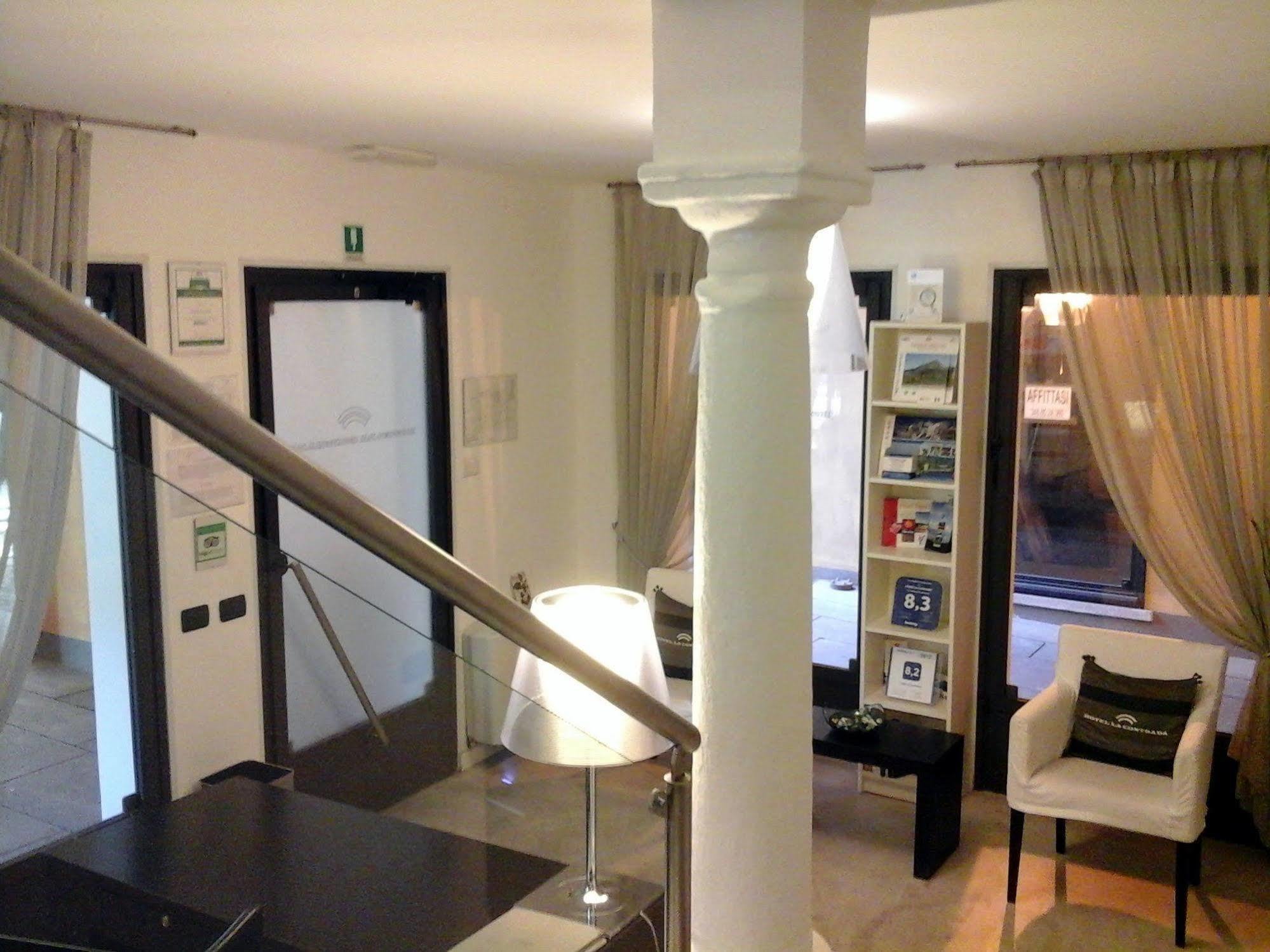 Hotel La Contrada Вербания Екстериор снимка